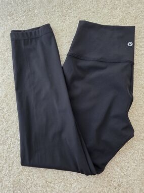 Lululemon Wunder Under High-Rise Tight Full-On Luxtreme Hemmed To 23.5in size 8